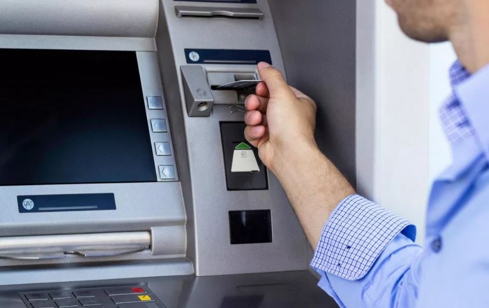 استعلام عن سداد رسوم نقل الكفالة ومعرفة عدد مرات نقل الكفالة