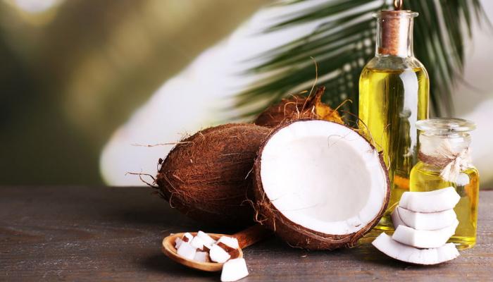 فوائد زيت جوز الهند للوجه والبشرة طريقة استخدام زيت جوز الهند للوجه